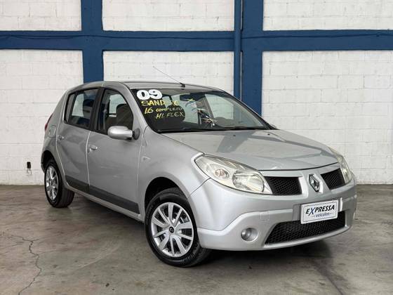 RENAULT SANDERO 1.6 PRIVILÉGE 16V FLEX 4P MANUAL
